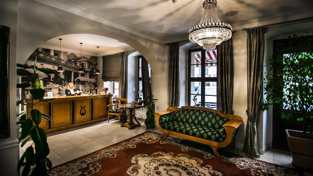 Hotel Kolegiacki بوزنان المظهر الخارجي الصورة